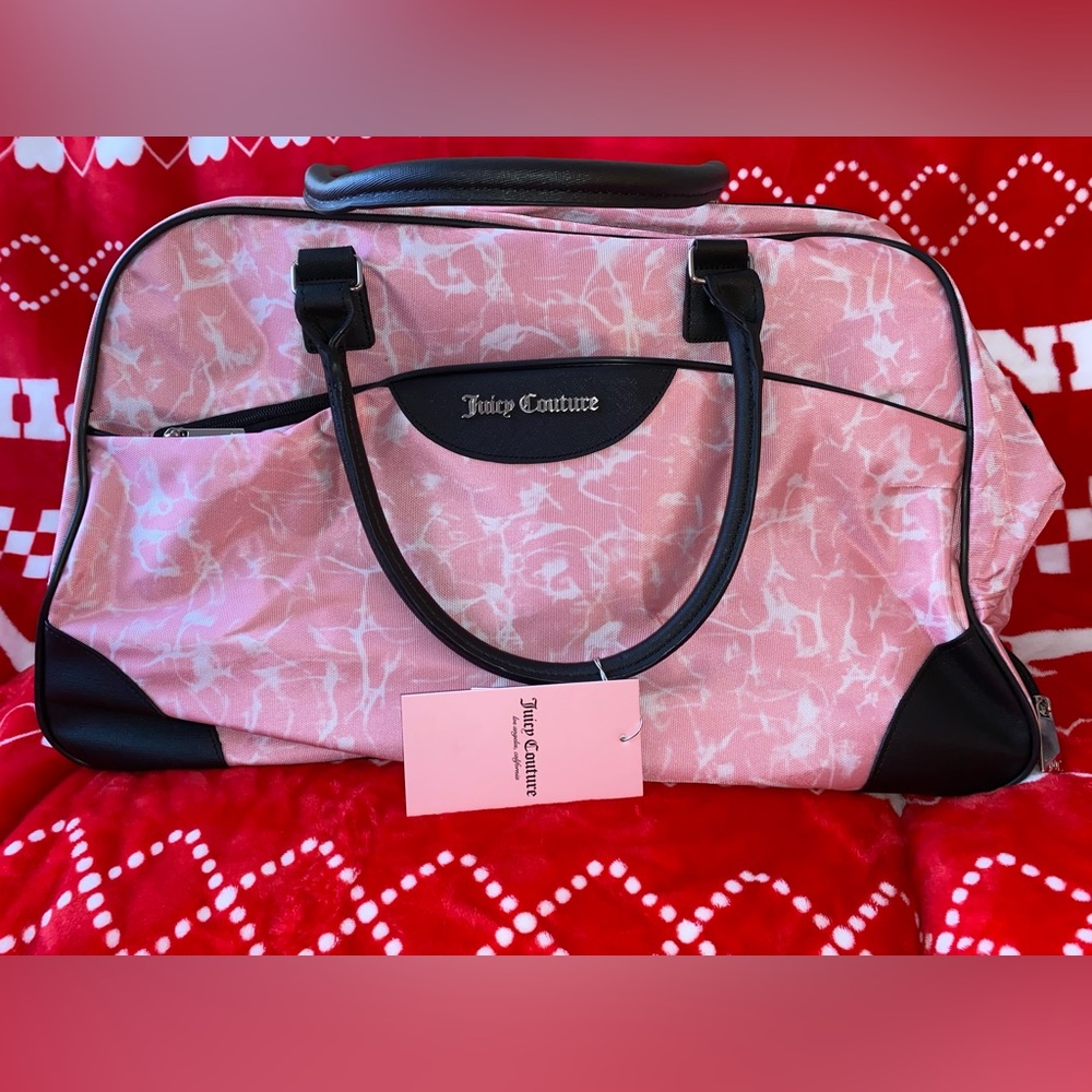 JUICY COUTURE 👑❤️✨ ROLLING DUFFEL BAG 💼 🩷✨